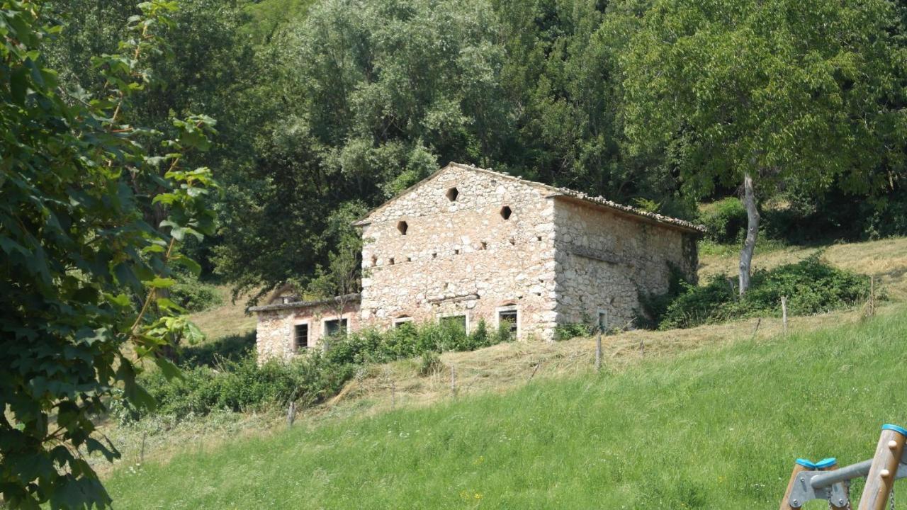 Agriturismo Fattoria Monte Baldo Vista Lago Каприно-Веронезе Экстерьер фото