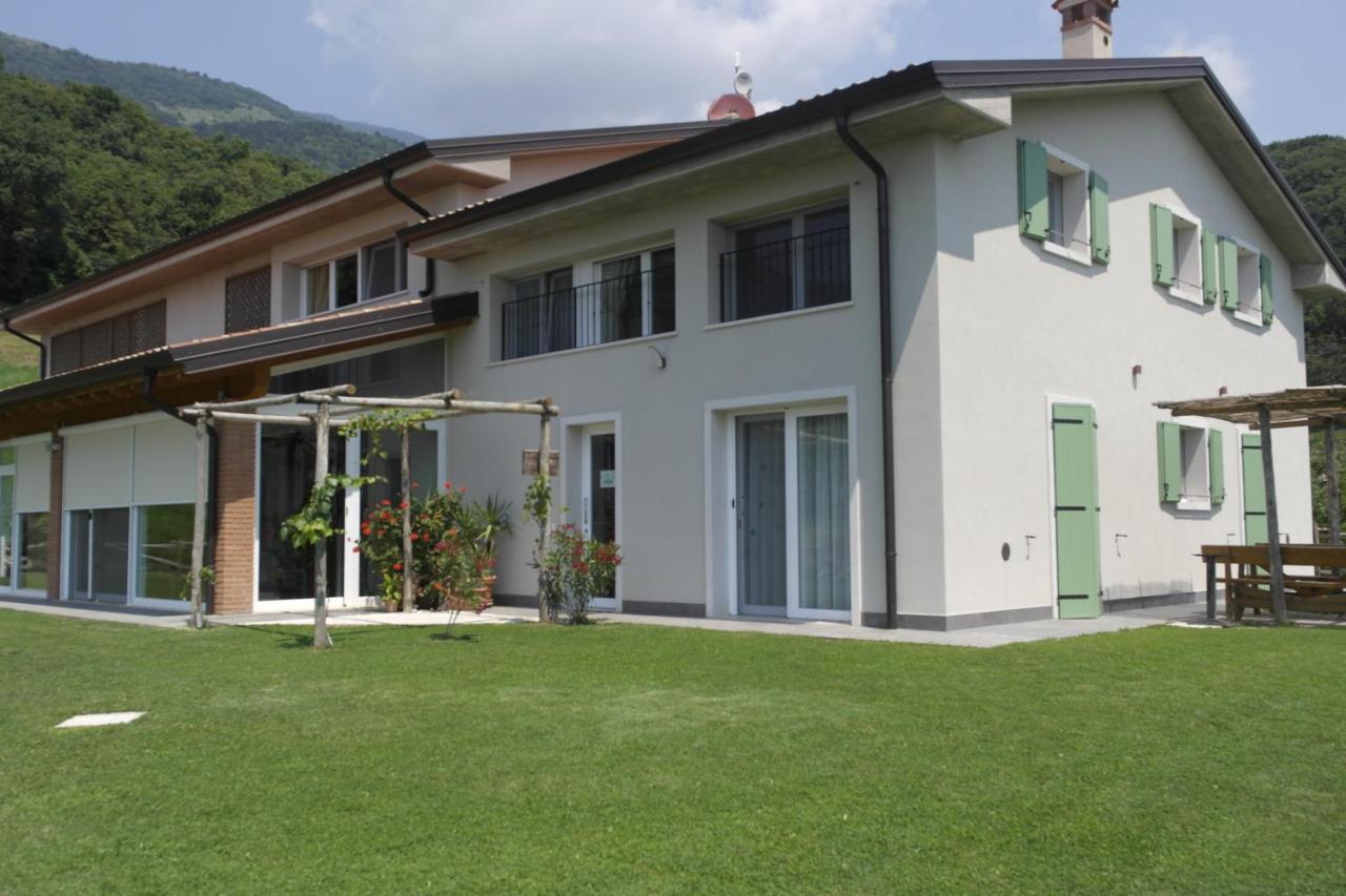 Agriturismo Fattoria Monte Baldo Vista Lago Каприно-Веронезе Экстерьер фото
